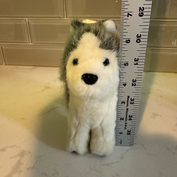American Girl Doll ‘Pepper’ The Husky - Picture 7 of 7